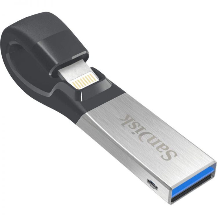 USB Flash Drive for iPhone to Backup Photos - Viral Gads