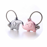 Cute Kissing Couple Elephants Keychain, The Perfect Valentine’s Gift